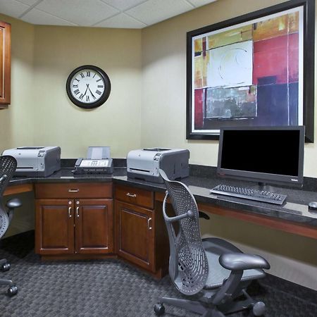 Hampton Inn & Suites Wichita-Northeast Eksteriør bilde