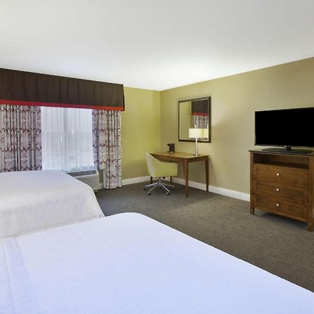 Hampton Inn & Suites Wichita-Northeast Eksteriør bilde