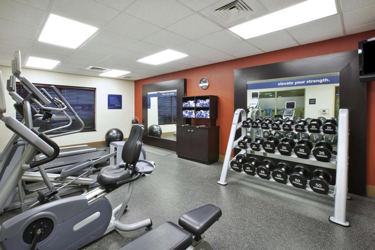 Hampton Inn & Suites Wichita-Northeast Eksteriør bilde
