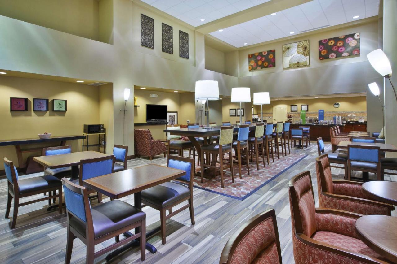 Hampton Inn & Suites Wichita-Northeast Eksteriør bilde