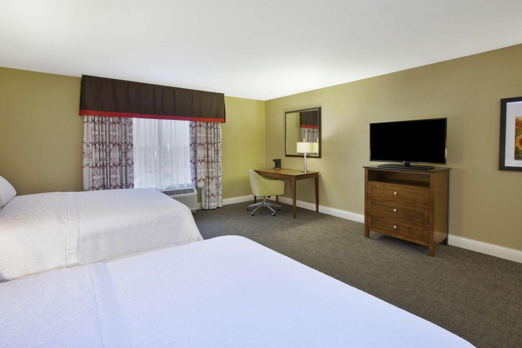 Hampton Inn & Suites Wichita-Northeast Eksteriør bilde