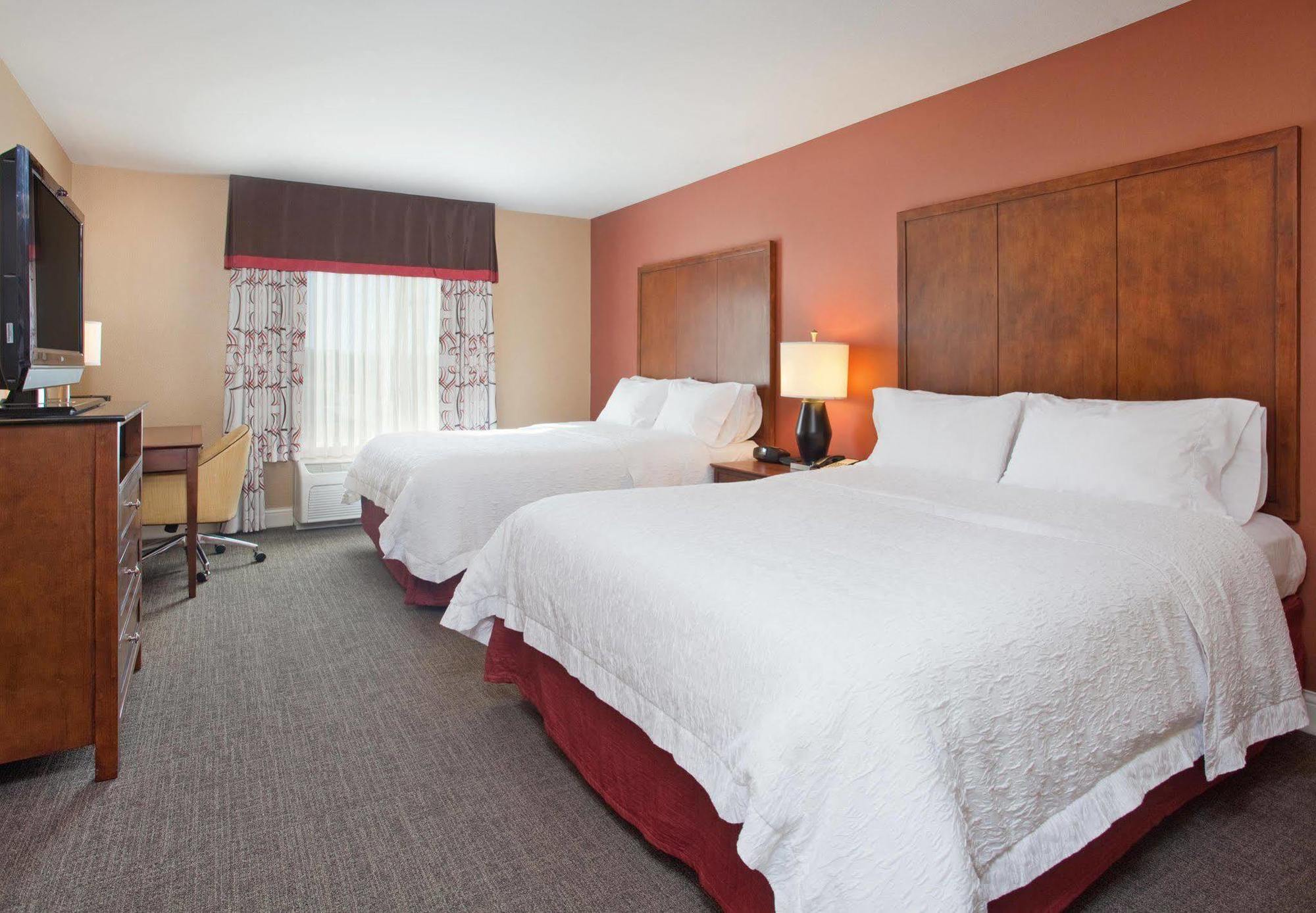 Hampton Inn & Suites Wichita-Northeast Eksteriør bilde