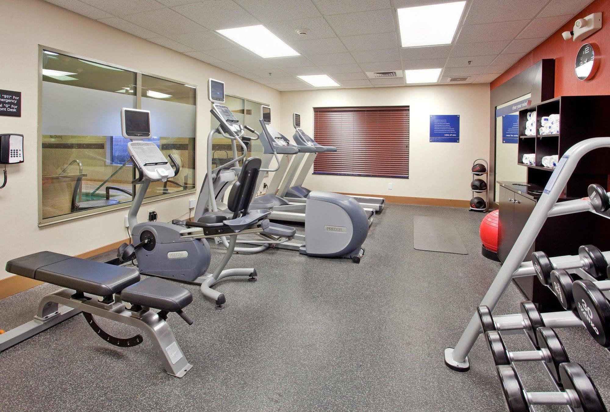 Hampton Inn & Suites Wichita-Northeast Eksteriør bilde